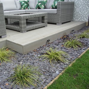 decking4.JPG
