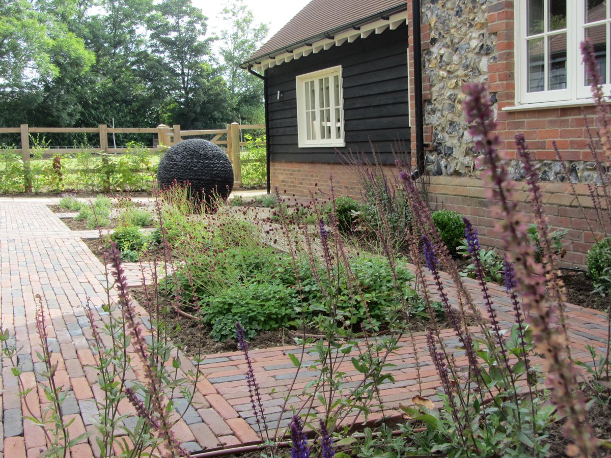 Rural Front Garden