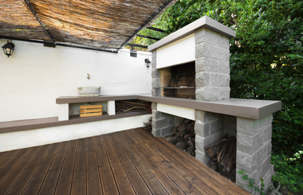 Outdoorkitchen3.jpg