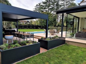 Hiring a garden designer